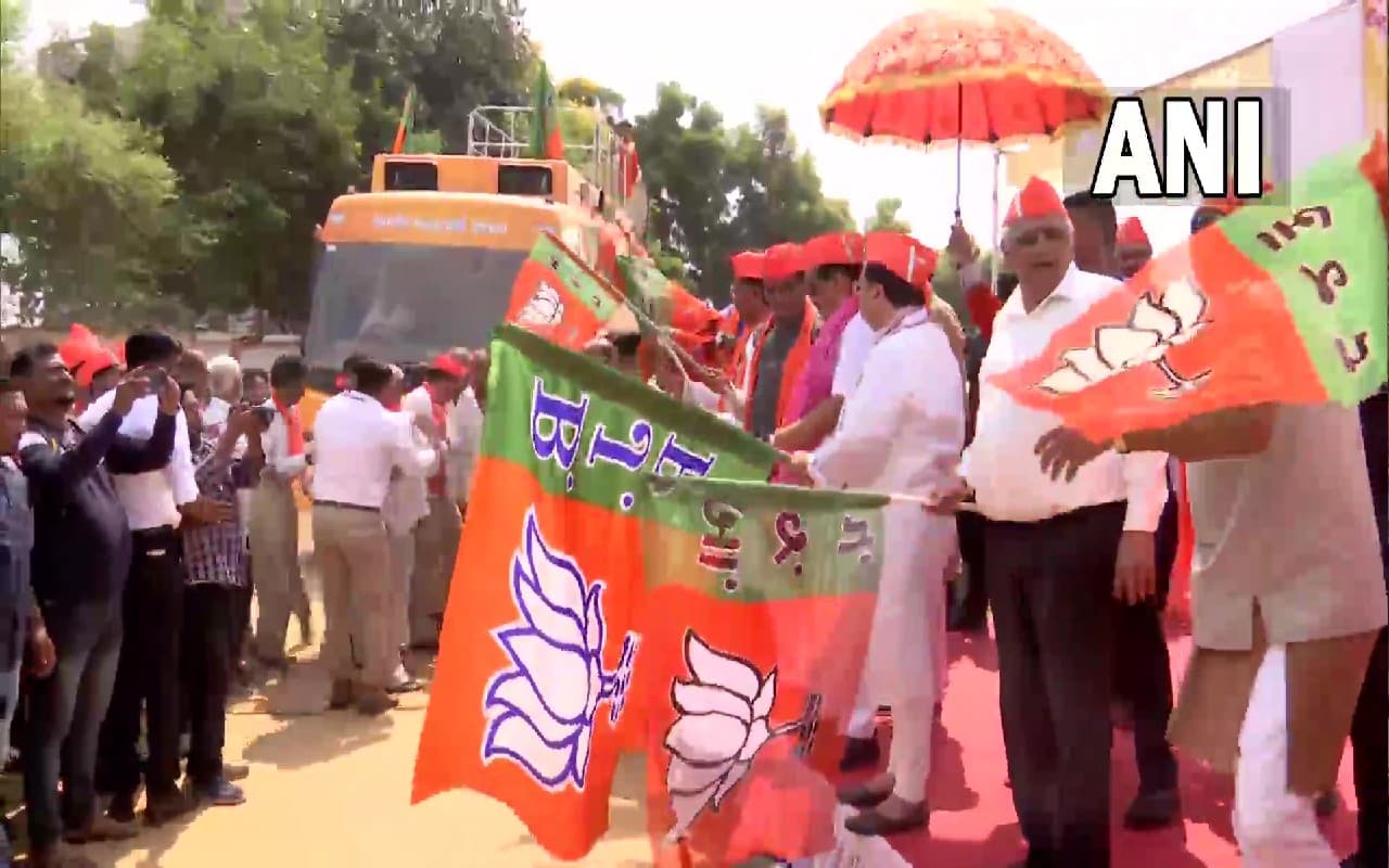 Gujarat Election 2022: गुजरात में जातीय समीकरण को साधने में जुटी है बीजेपी, जिताऊ नेताओं को दिया टिकट