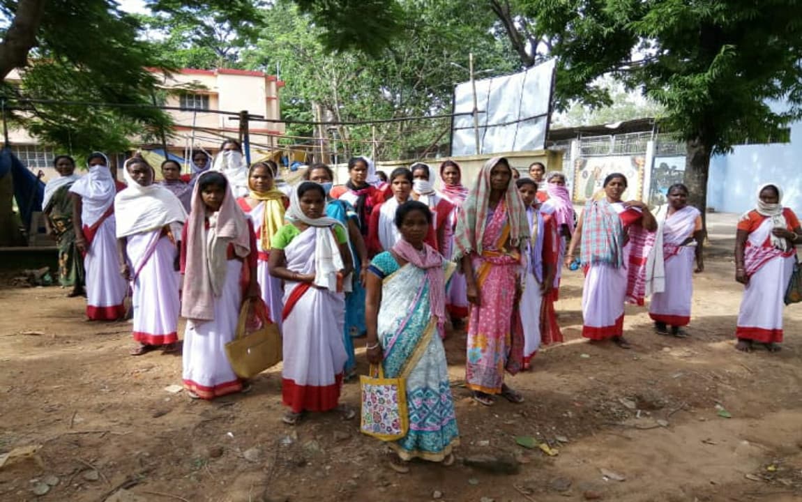 गुमला में पुलिस ने ग्रामीण युवकों को पीटा, मामला गरमाया