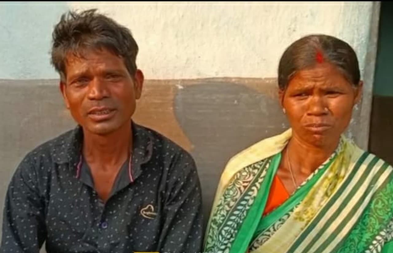 FIFA U17 World Cup: टीवी नहीं है, कप्तान अष्टम उरांव को वर्ल्ड कप खेलते नहीं देख पायेंगे उनके गांव के लोग