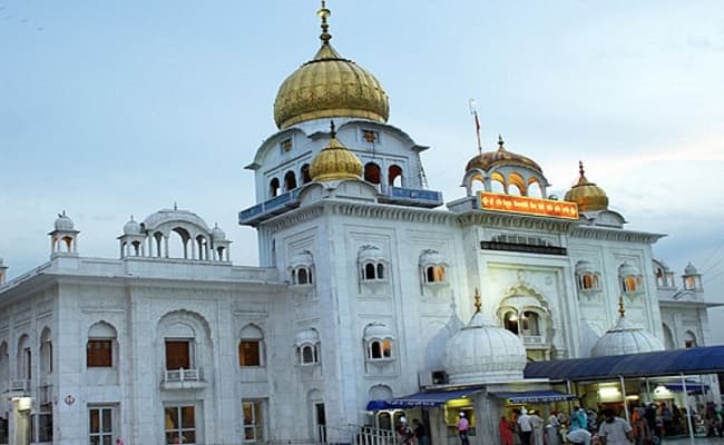 कोविड नियमों का उल्लंघन करने पर बंगला साहिब गुरुद्वारा को बंद करने का आदेश, मनजिंदर सिंह सिरसा ने जताई नाराजगी