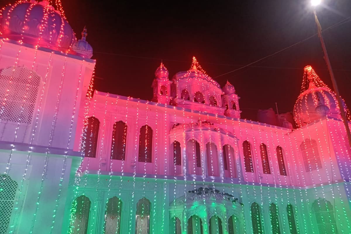 झारखंड: गुरुनानक देव जी के प्रकाश पर्व पर आज निकलेगा भव्य नगर कीर्तन, सजेगा विशेष दीवान