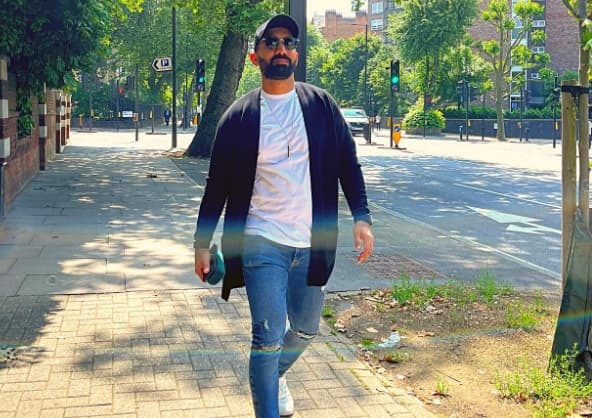 HBD Dinesh Karthik: पहली शादी में मिला धोखा, फिर टीम से हुए बाहर, अब 37 की उम्र में करेंगे धमाकेदार वापसी