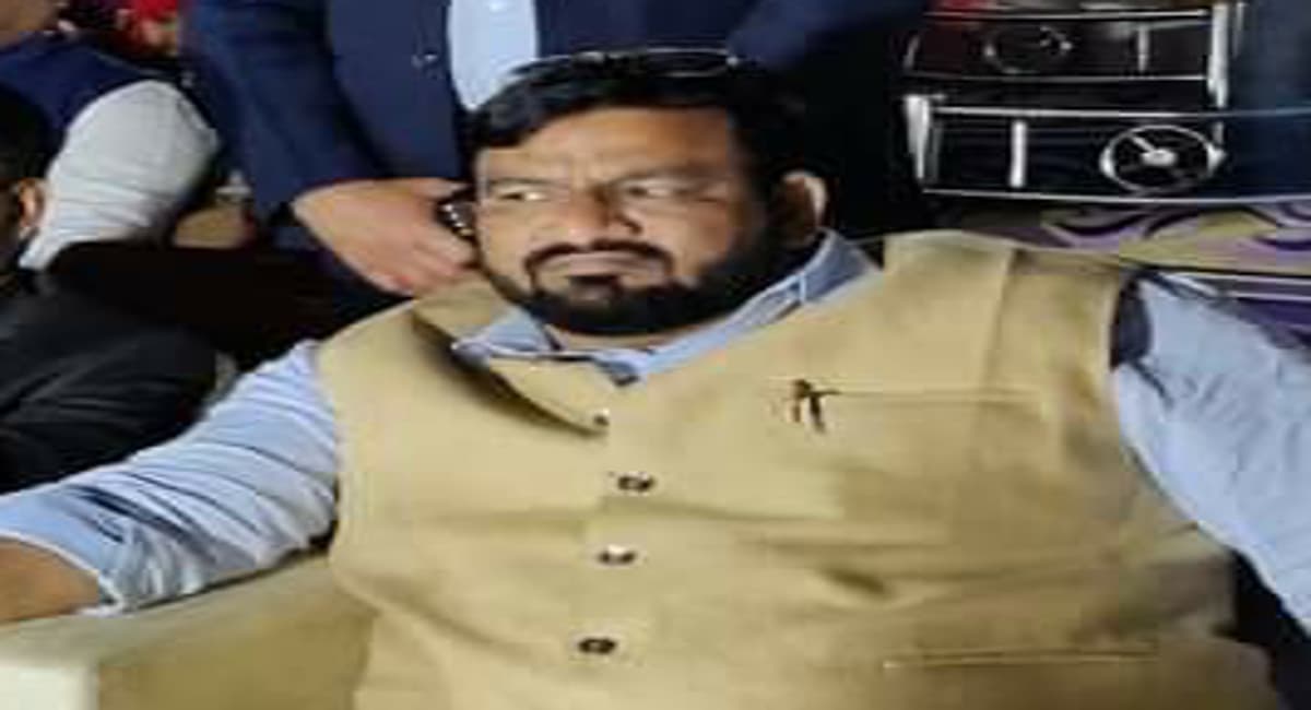 देवघर व मधुपुर में होगा 30 सड़कों का निर्माण, मंत्री हफीजुल हसन अंसारी ने की बड़ी घोषणा