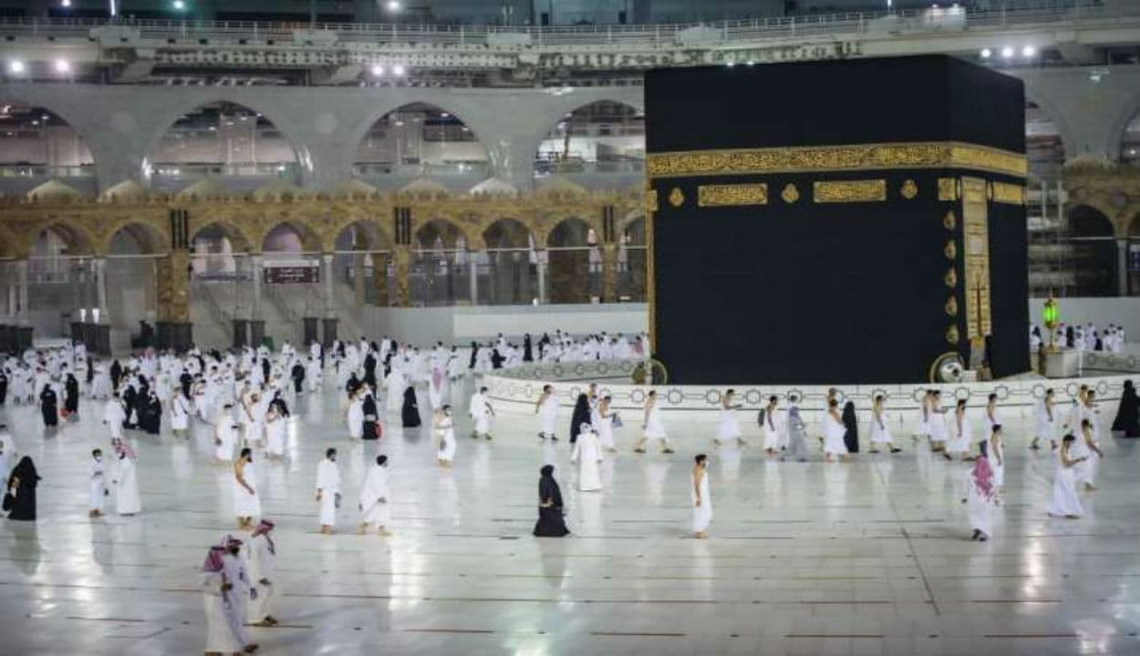 Haj Yatra 2021 : कोरोना रिपोर्ट निगेटिव होने पर ही हज यात्रा करने की मिलेगी इजाजत, आज से इस डेट तक कर सकेंगे आवेदन