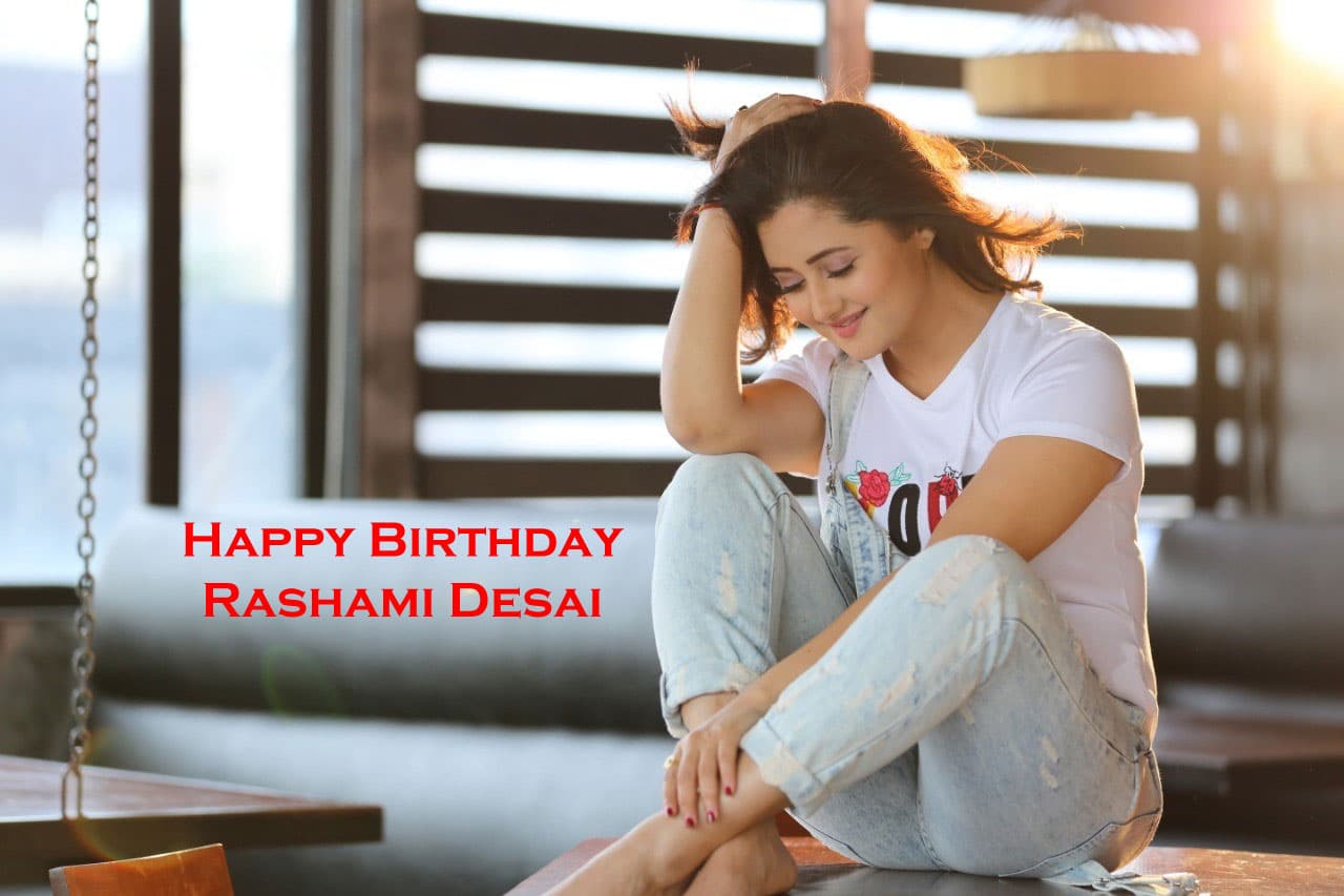 Rashami Desai Birthday: रावण की पत्नी मंदोदरी से लेकर नागिन के किरदार में रश्मि देसाई ने जीता दर्शकों का दिल, जाने क्यों जन्मदिन से पहले ही काटा एक्ट्रेस ने केक