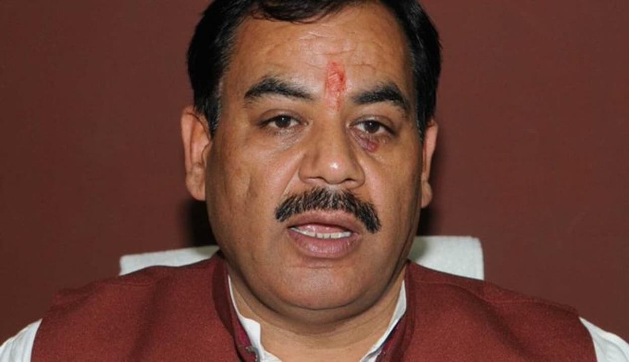उत्तराखंड : हरक सिंह रावत को भुगतना पड़ सकता है कांग्रेस के खिलाफ बागी होने का खामियाजा, फैसला अभी बाकी