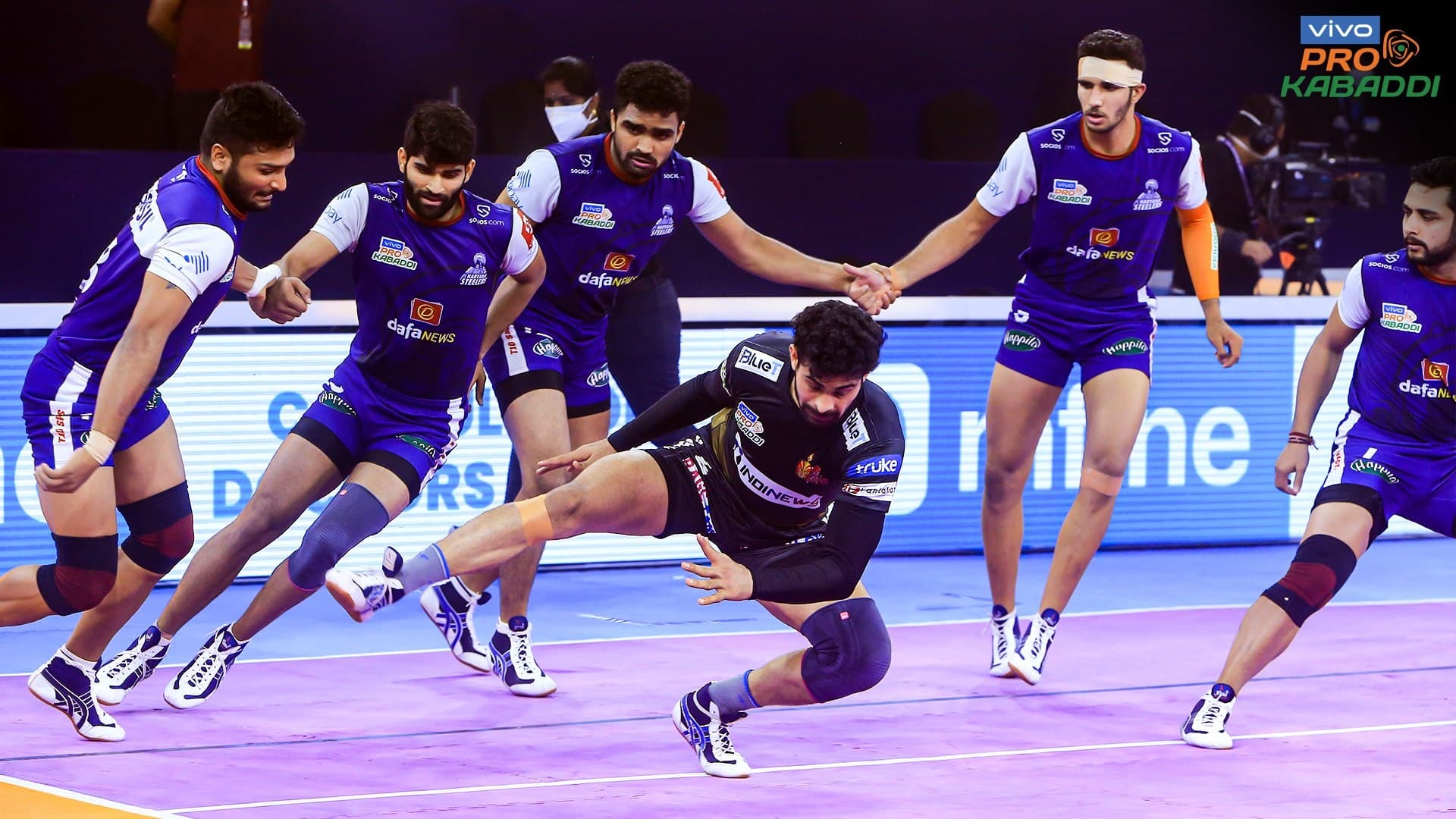 Pro Kabaddi League: हरियाणा स्टीलर्स और तेलुगु टाइटंस का मुकाबला ड्रॉ, विकास और अंकित में जबरदस्त जंग