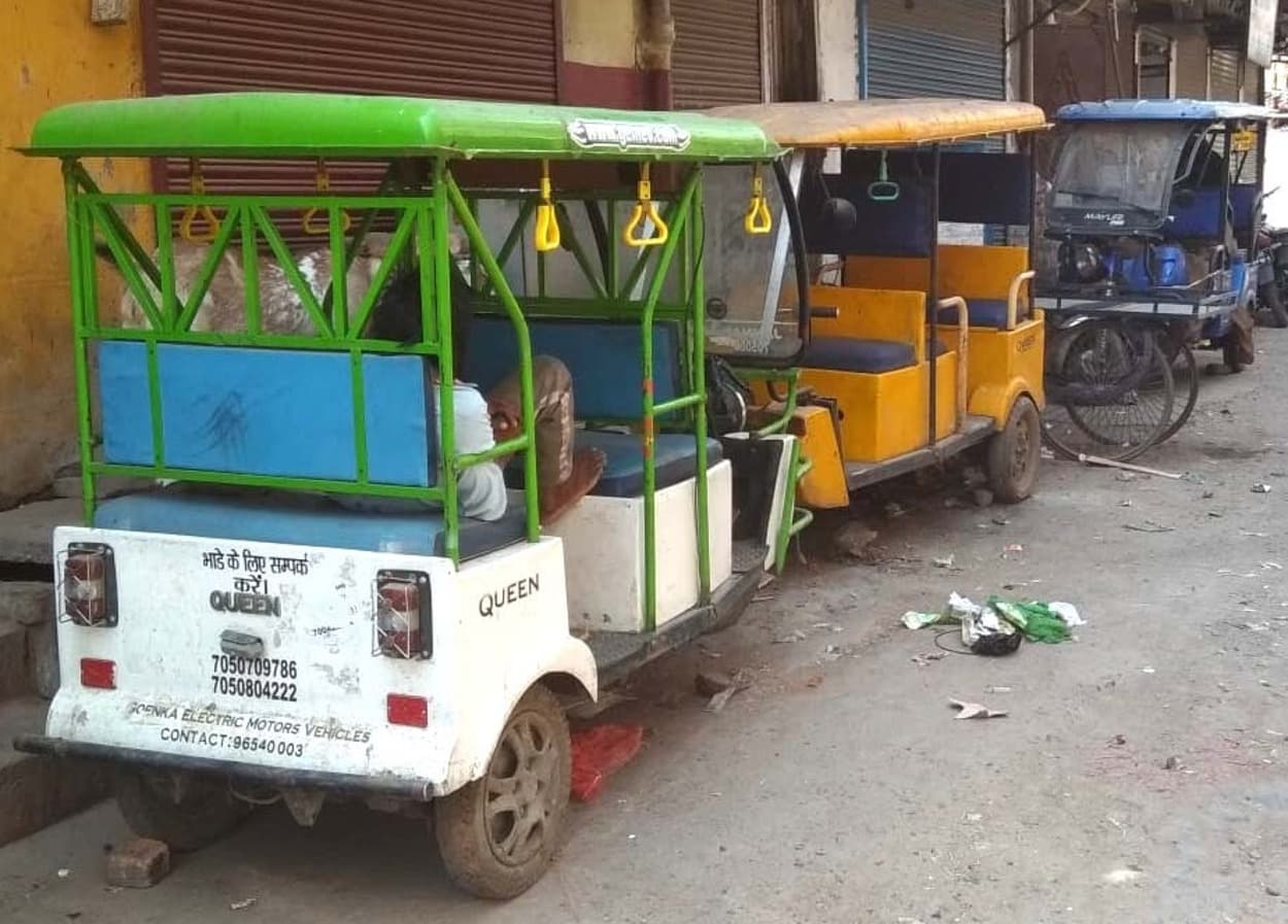 Jharkhand Lockdown : पांच हजार से अधिक ऑटो चालकों की टूटी कमर, पहिये ठहरने से रूक गयी जिंदगी