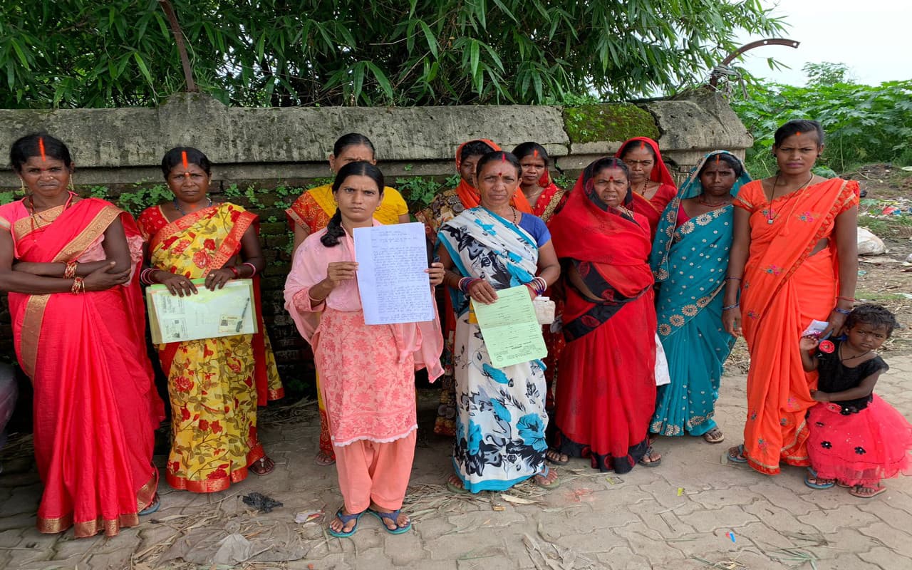 झारखंड के हजारीबाग में नौकरी के नाम पर 35 महिलाओं से करीब 9 लाख रुपये की ठगी, मामला दर्ज