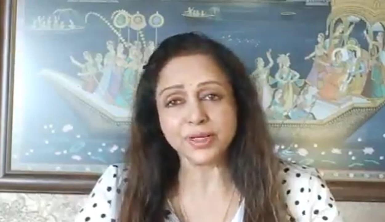 आखिर, बॉलीवुड की ड्रीमगर्ल ने वृंदावन के लोगों से कोरोना को हराने तक हवन करने की क्यों की अपील? जानिए पूरा राज...