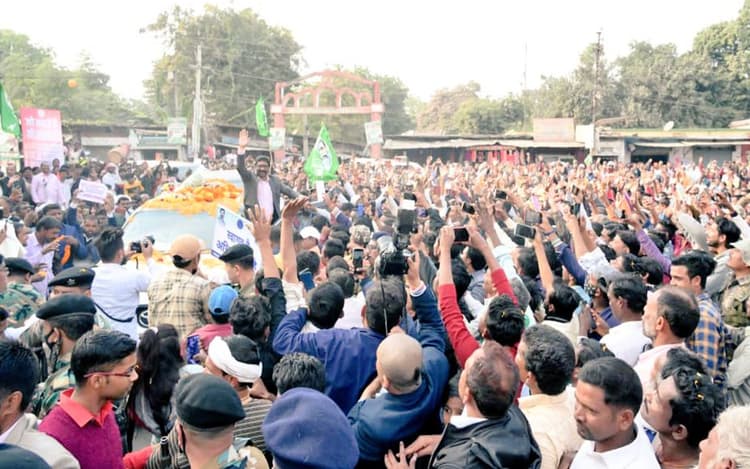 झारखंड के युवाओं को 25 लाख रुपये तक मिलेगा लोन, बेरोजगारी होगी कम, सीएम हेमंत सोरेन ने की घोषणा