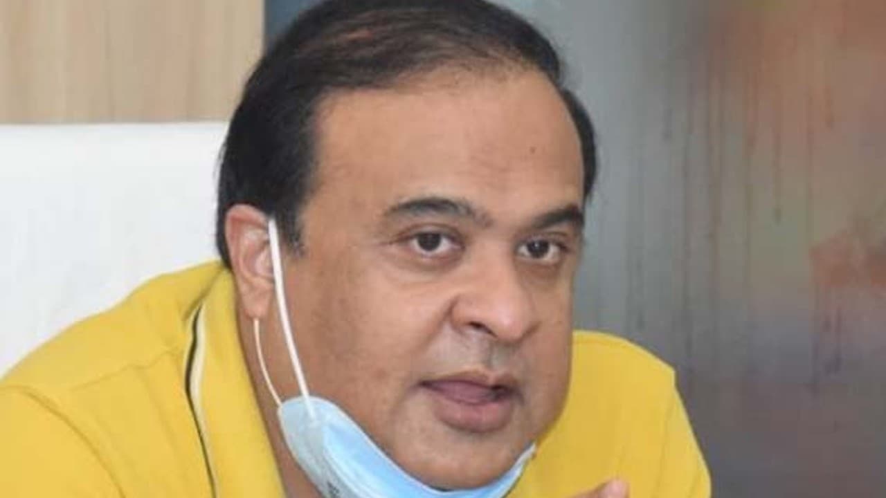 पटना पहुंचे असम सीएम ने विपक्ष पर साधा निशाना, कहा- 2024 का चुनाव सभ्यता की लड़ाई...लोग सनातन की करेंगे रक्षा