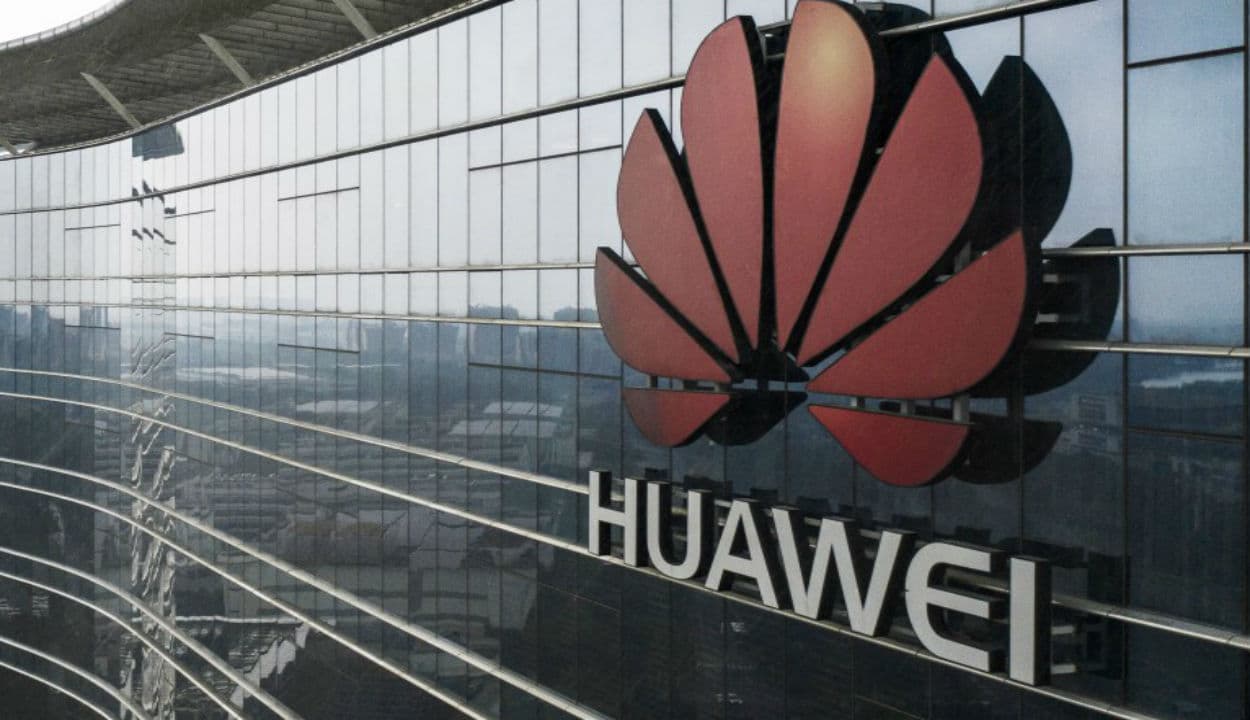 Huawei पर नये प्रतिबंध से अमेरिका और चीन में बढ़ सकती है तनातनी, दुनिया भर में टेक इंडस्ट्री पर खतरे के आसार