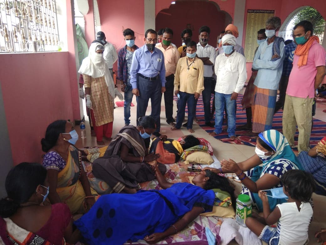 पीवीयूएनएल के खिलाफ भूख हड़ताल पर हैं 25 गांवों के 200 लोग, चौथे दिन 50 लोगों की तबीयत बिगड़ी