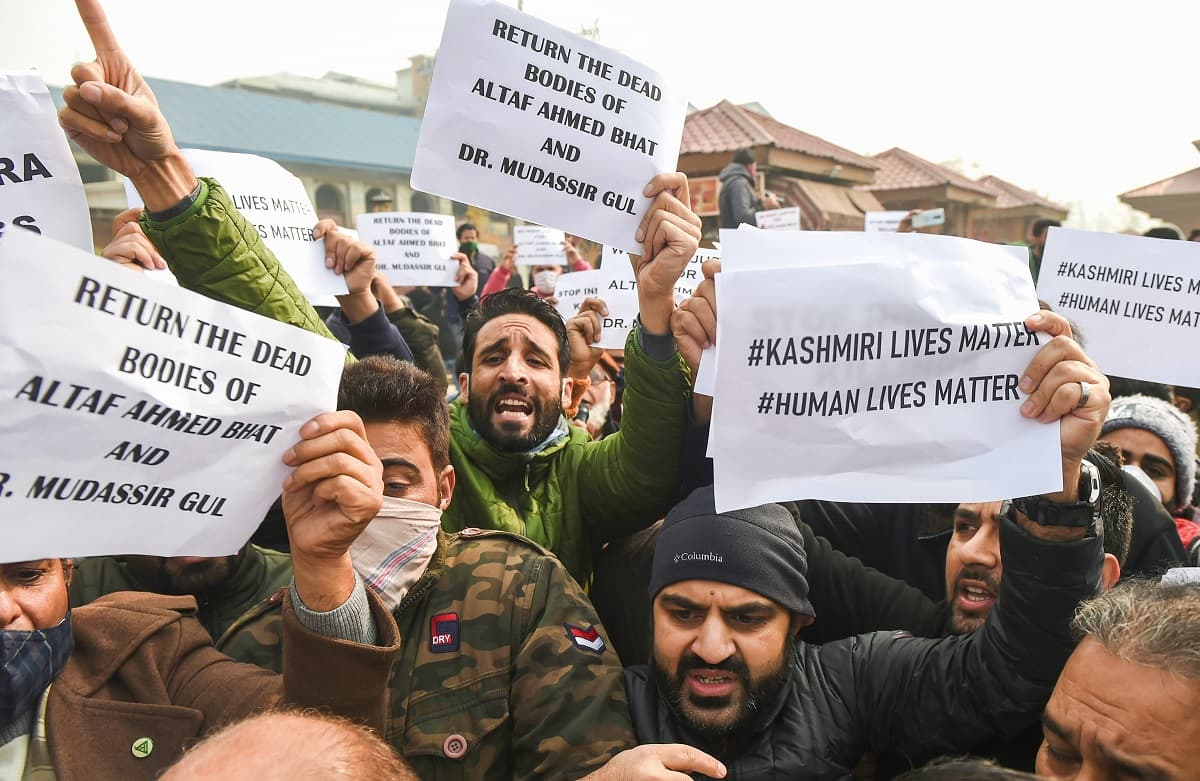 J&K Latest News: हैदरपोरा मुठभेड़ में नागरिकों की मौत के विरोध में हुर्रियत ने बुलाया बंद