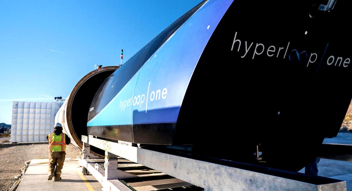 Hyperloop service: बस का किराया और हवाई जहाज की स्पीड, 23 मिनट में पूरा होगा मुंबई से पुणे का सफर