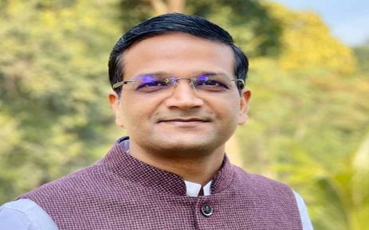 जेल में ही बीतेगी रांची के पूर्व उपायुक्त छवि रंजन की होली, अब 12 अप्रैल को होगी सुनवाई
