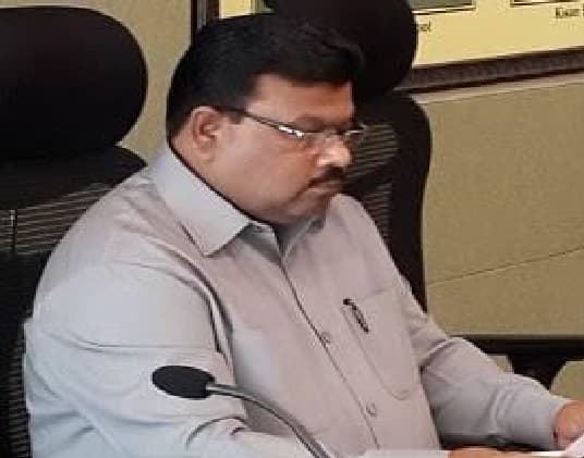 सपा के करीबी रहे उत्‍तराखंड में तैनात IAS रामविलास यादव पर विज‍िलेंस का छापा, आय से अध‍िक बनाई प्रॉपर्टी