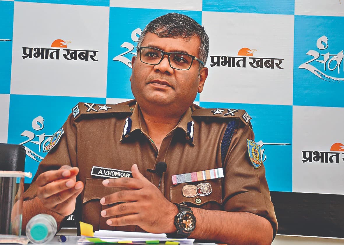 VIDEO: सारंडा में 20 गांव के लोगों को किसने बनाया बंधक?