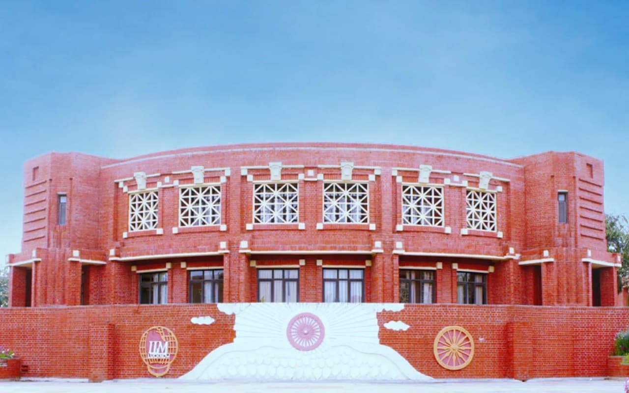 आईआईएम लखनऊ ने सेल्स और मार्केटिंग लीडरशिप में एग्जीक्यूटिव मैनेजमेंट प्रोग्राम शुरू किया, एडमिशन प्रोसेस, फीस