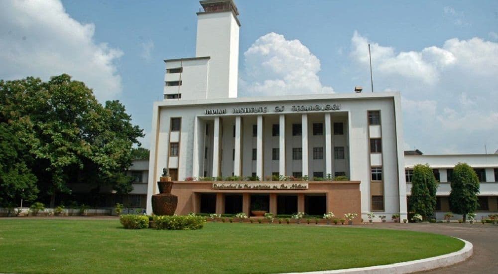 आईआईटी खड़गपुर में छात्र की मौत के मामले में असम के सीएम हिमंत शर्मा ने ममता बनर्जी को लिखा पत्र