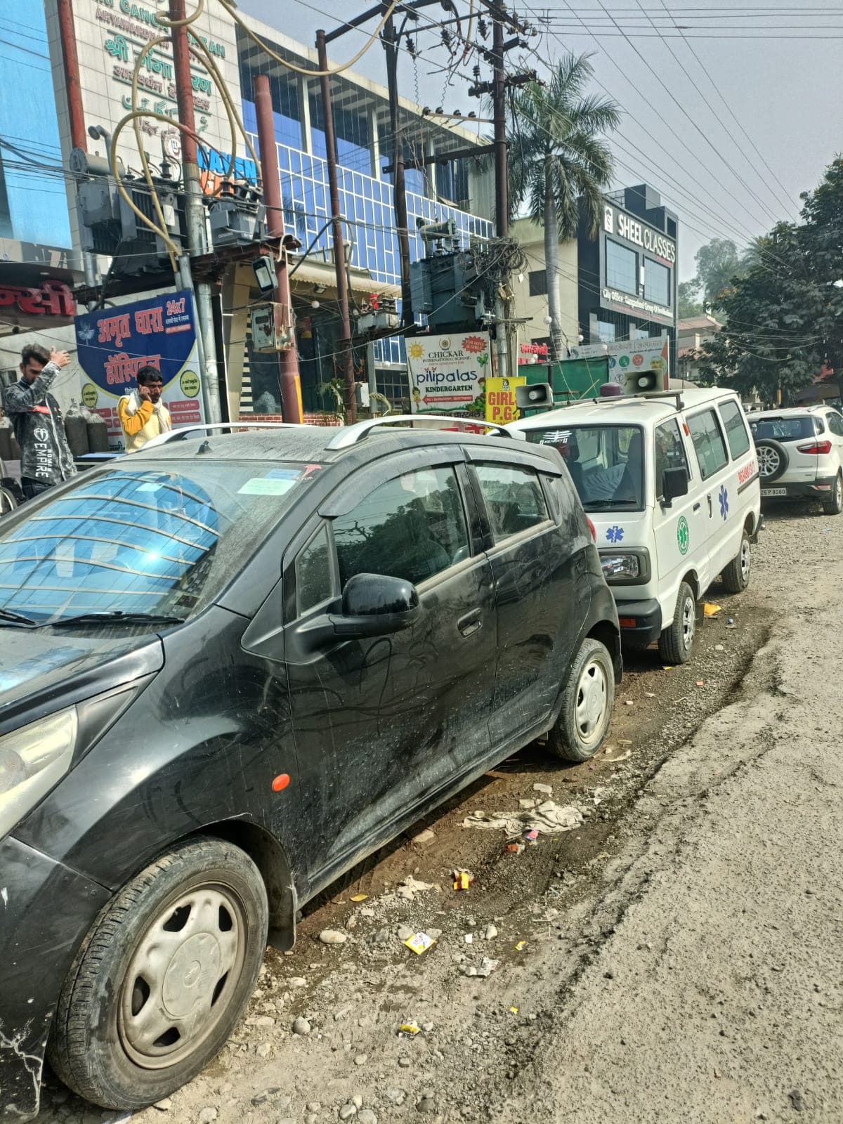 बरेली में स्मार्ट सिटी के गड्ढे ने ली PWD कर्मी की जान, परिजनों ने नगर निगम को बताया जिम्मेदार