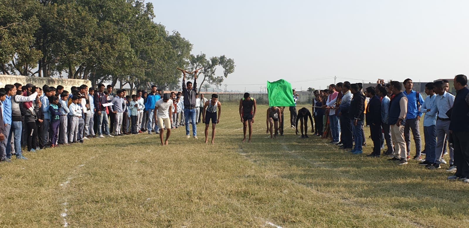 Aligarh News: सांसद खेल प्रतियोगिता का शुभारंभ, जीतने वाले खिलाड़ी को मिलेगा जिलास्तर पर खेलने का मौका