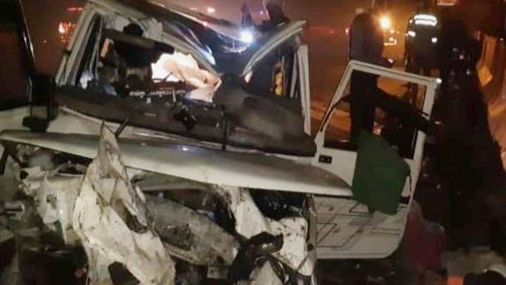 Agra News: यमुना एक्सप्रेस-वे पर भीषण सड़क हादसा, MP पुलिस के 4 पुलिसकर्मियों समेत पांच की मौत