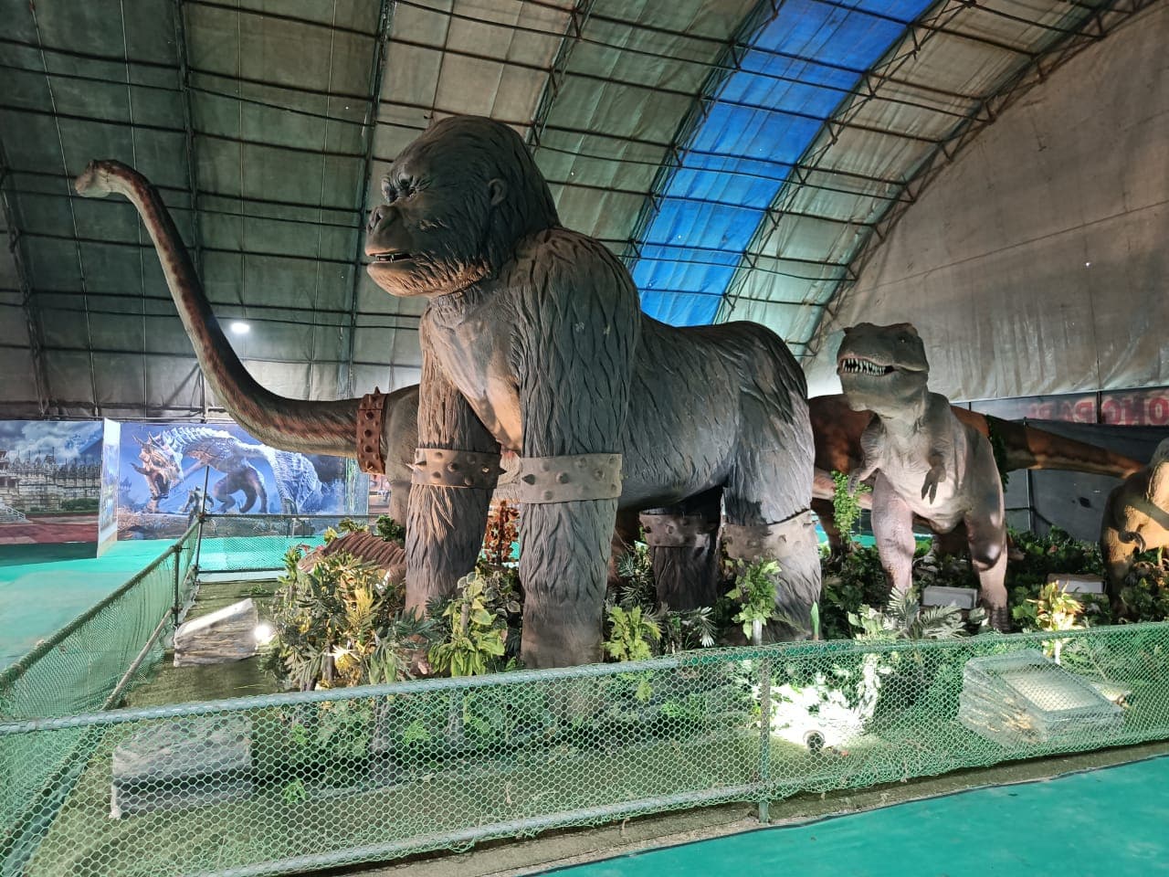 Aligarh News: अलीगढ़ से विदा हुए डायनासोर, नुमाइश का हुआ रंगारंग आगाज, जानें क्या है खास