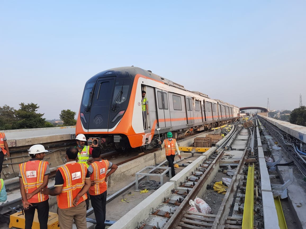 Kanpur Metro News: निरीक्षण और अंतिम ट्रायल का काम पूरा, अब कानपुर वासियों को पीएम मोदी का इंतजार Kanpur Metro News: निरीक्षण और अंतिम ट्रायल का काम पूरा, अब कानपुर वासियों को पीएम मोदी का इंतजार