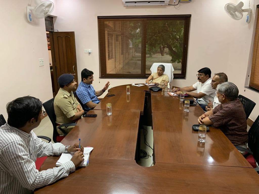 इलाहाबाद विश्वविद्यालय के छात्रावासों में अवैध तरीके से रह रहे छात्र, जल्द शुरू होगी कार्रवाई