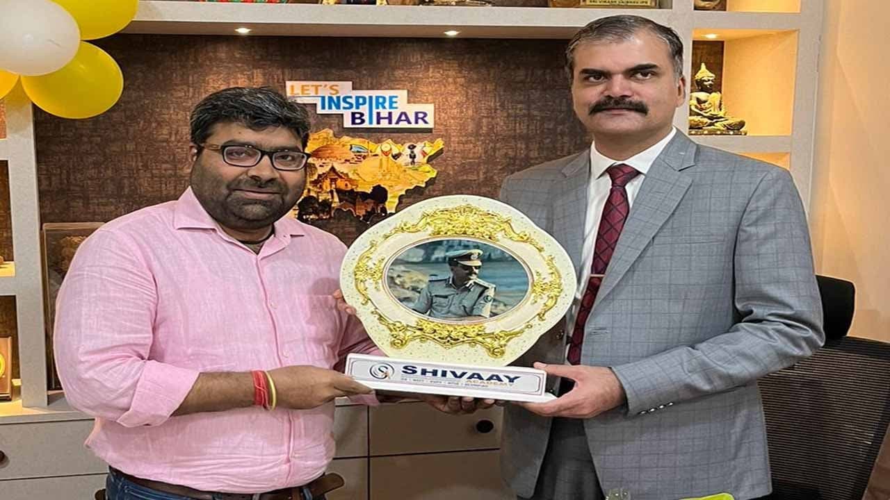 लेट्स इंस्पायर के तहत 40 बच्चों को मुफ्त में कराई जा रही आईआईटी और नीट की तैयारी