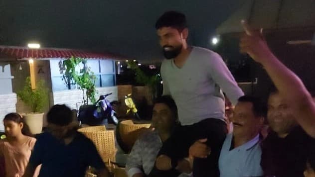 UP News: आसमान की बुलंदियों को छूना चाहते थे शहीद शुभम गुप्ता, कमांडो ट्रेनिंग के लिए किया था इंतजार