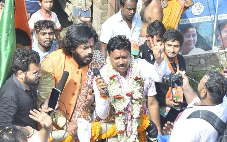 हम राम के भक्त बाहरी नहीं, कोलकाता में बोले गोरखपुर के BJP सांसद रवि किशन- दो मई को दीदी की विदाई