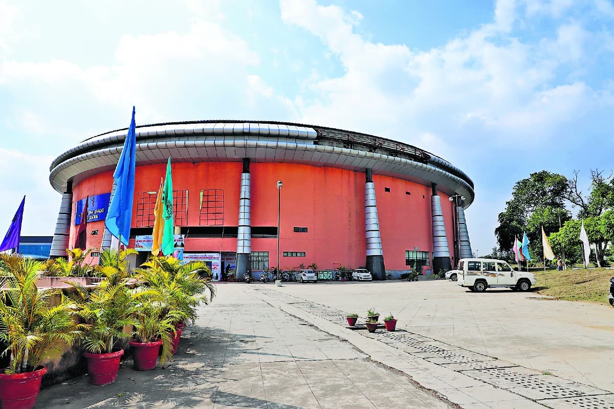 National Sports Day 2022: झारखंड के कई स्टेडियम का हाल बदहाल, देखें तस्वीरें