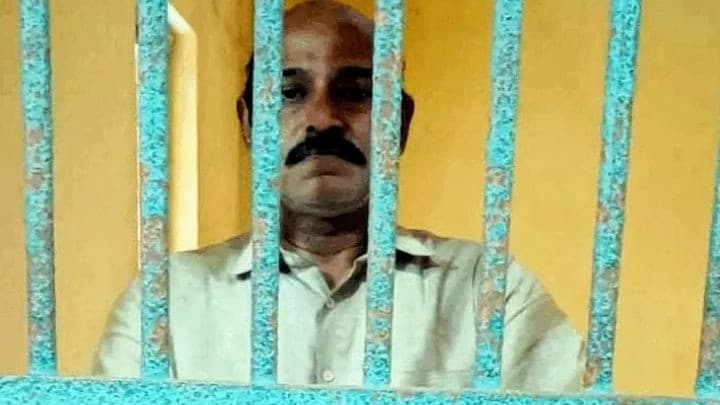 गोरखपुर में खाकी हुई शर्मसार, दरोगा अपने साथी संग करता था चरस की तस्करी, जानें कैसे हुआ खुलासा