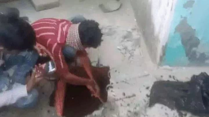 गोरखपुर: शौचालय की टंकी में कंकाल मिलने से मचा हड़कंप, साले ने जीजा पर लगाया बहन की हत्या आरोप