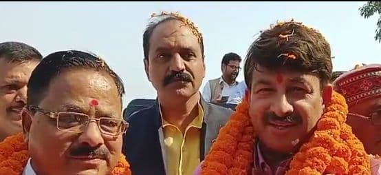 Gorakhpur : मनोज तिवारी का दावा, अरविंद केजरीवाल जेल जाने की करें तैयारी, आम आदमी पार्टी के सभी पदाधिकारी चोर
