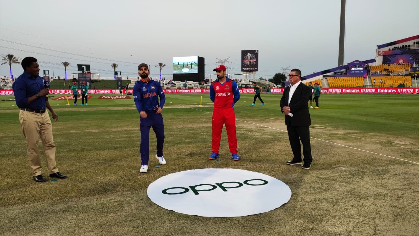 T20 WC: भारत-अफगानिस्तान मैच को फिक्स बताने वाले पाकिस्तानी फैन को मिली मुंहतोड़ जवाब, अकरम-वकार ने भी लताड़ा