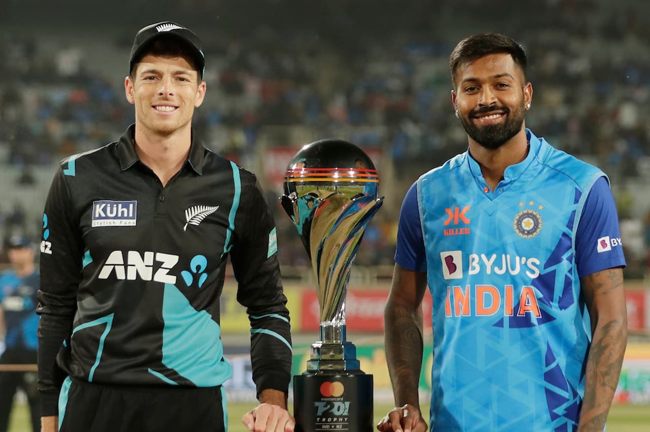 IND vs NZ: 24 सीरीज में लगातार जीत का रिकॉर्ड बरकरार रखने उतरेगी टीम इंडिया, टॉप ऑर्डर से बड़ी उम्मीदें IND vs NZ: 24 सीरीज में लगातार जीत का रिकॉर्ड बरकरार रखने उतरेगी टीम इंडिया, टॉप ऑर्डर से बड़ी उम्मीदें