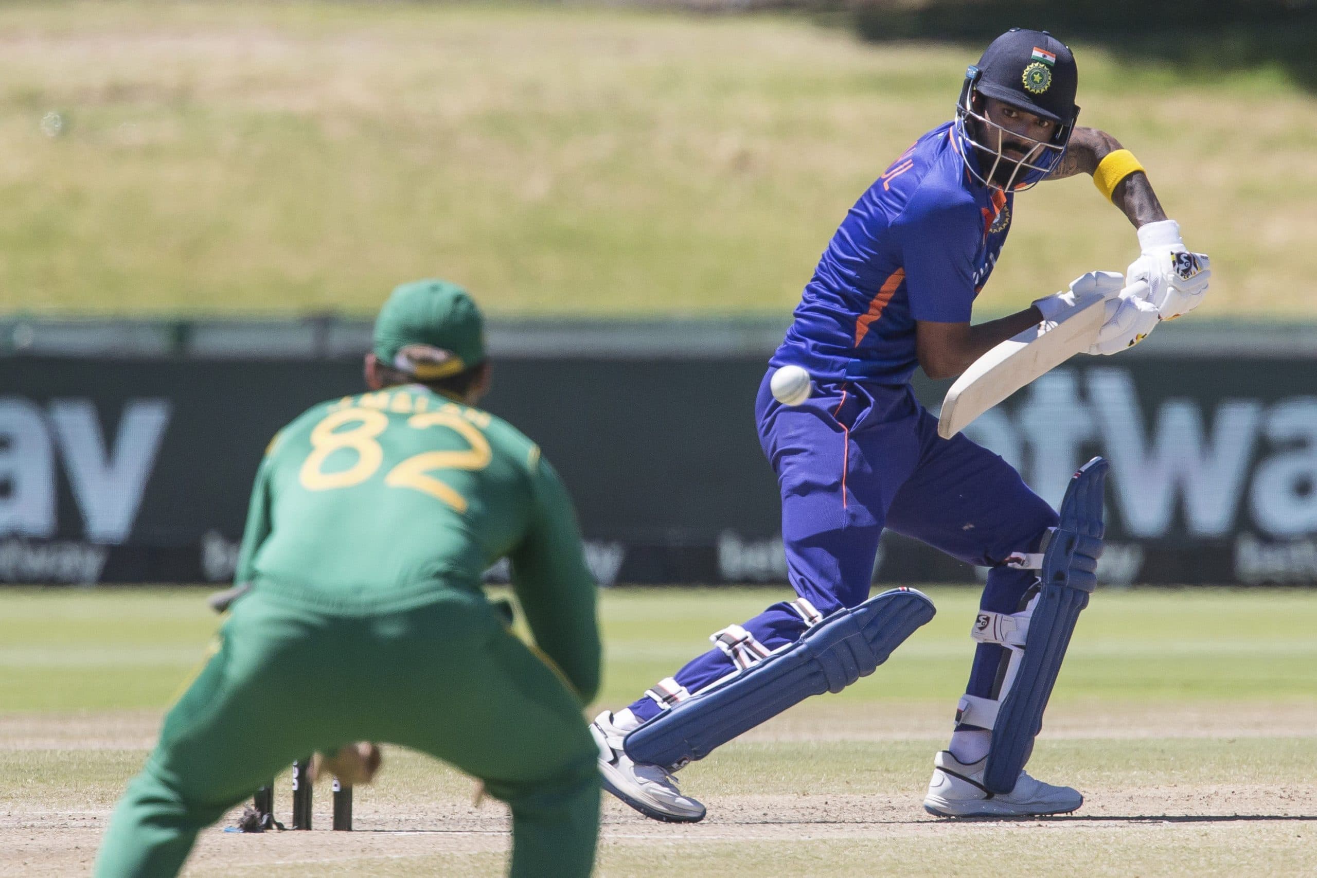 IND vs SA, 2nd ODI: फेल हुए बल्लेबाज, बॉलर नाकाम, भारत ने ऐसे गंवाई सीरीज