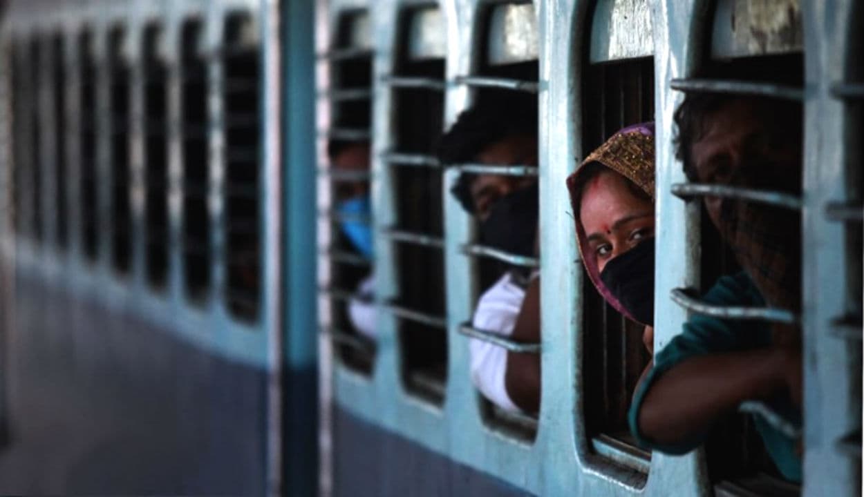IRCTC News : आज रात 11.45 बजे से पहले करा लें ट्रेन टिकटों की बुकिंग, नहीं तो...