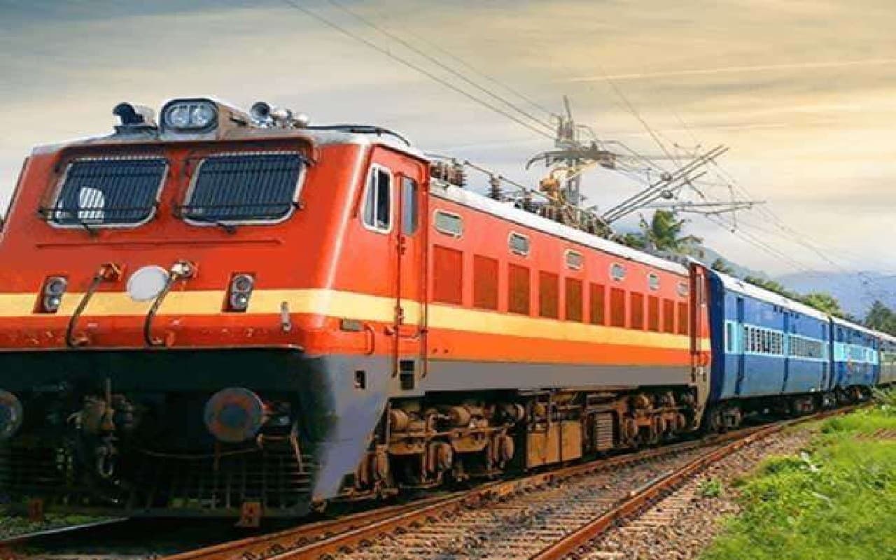 Indian railways: कटिहार से होकर गुजरने वाली ट्रेनों के समय सारणी में किया बदलाव, देखें लिस्ट