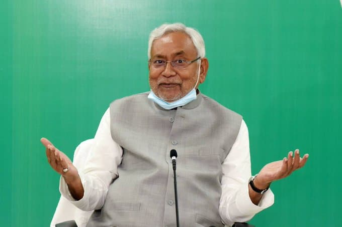 Bihar Politics: श्याम रजक का बयान, 17 JDU विधायकों को नहीं करेंगे RJD में शामिल, 28 आएं तो स्वागत, CM नीतीश बोले- दावे में दम नहीं Bihar Politics: श्याम रजक का बयान, 17 JDU विधायकों को नहीं करेंगे RJD में शामिल, 28 आएं तो स्वागत, CM नीतीश बोले- दावे में दम नहीं