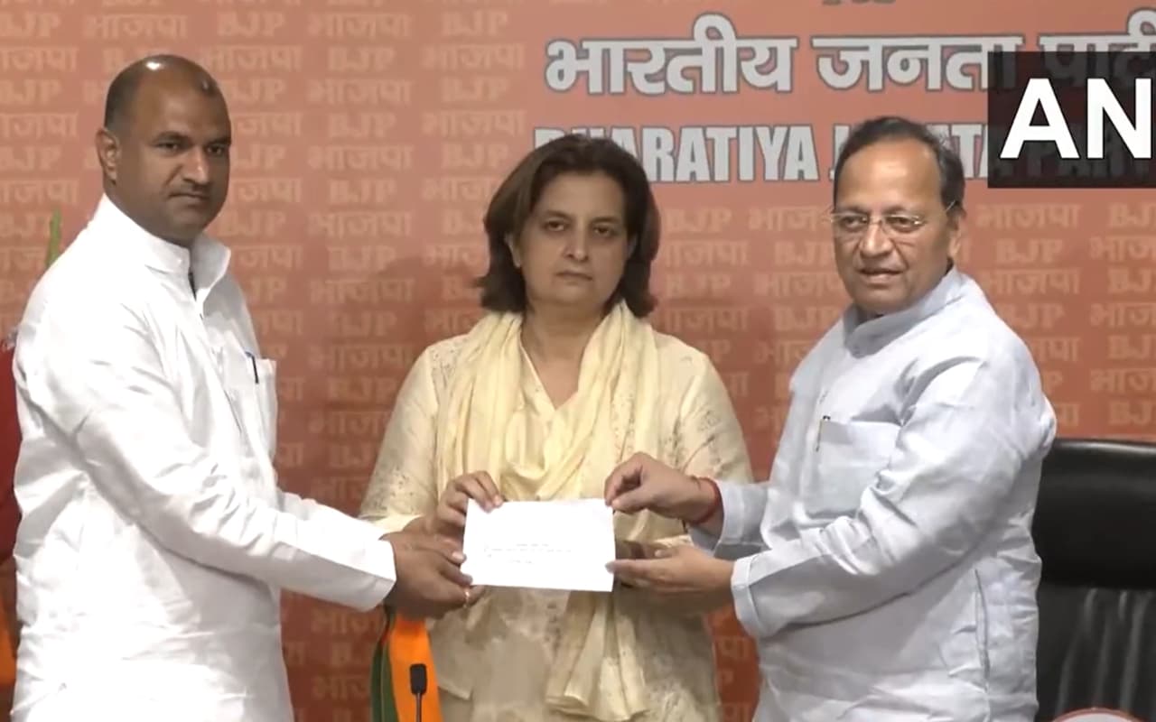 Rajasthan: विधानसभा चुनाव से पहले कांग्रेस को बड़ा झटका, जाट नेता ज्योति मिर्धा ने थामा बीजेपी का दामन
