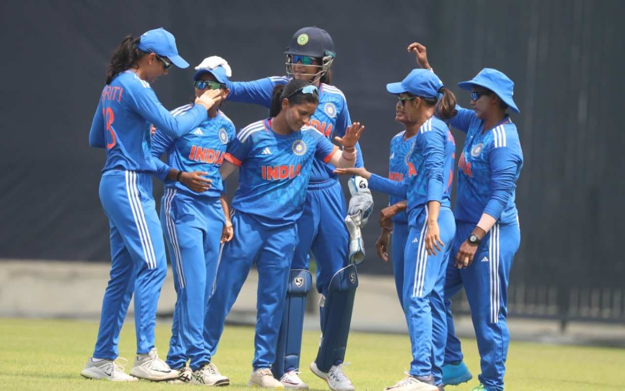 INDW vs BANW: 20 ओवर में 95 रन बनाकर भी जीती टीम इंडिया, बांग्लादेश को 8 रनों से रौंद सीरीज पर किया कब्जा