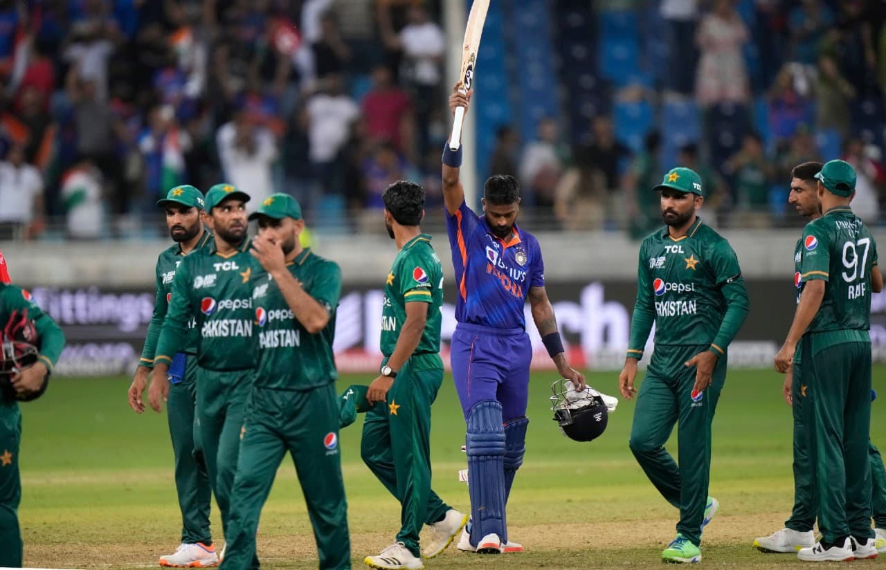 Asia Cup 2022: पाकिस्तान पर जीत किसी उपलब्धि से कम नहीं, हार्दिक पांड्या ने किया खुशी का इजहार
