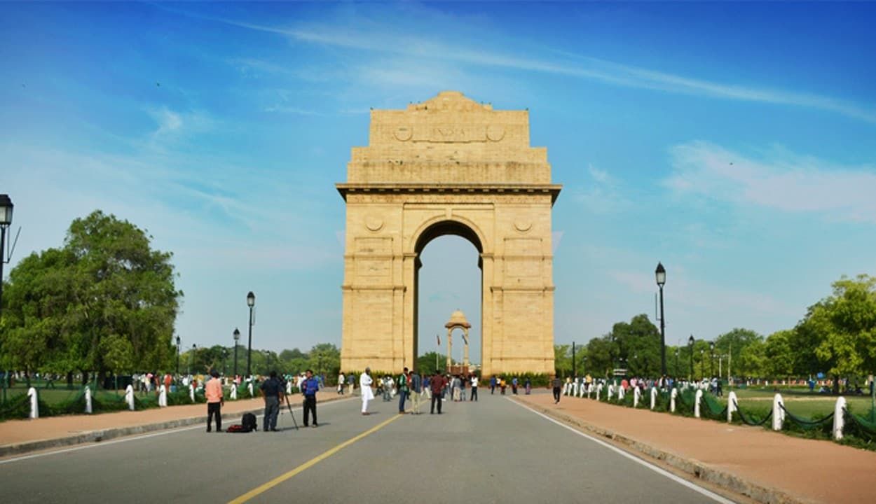 इंडिया गेट में आज सुबह 10 बजे के बाद वाहनों की एंट्री बंद, दिल्ली ट्रैफिक पुलिस ने जारी की एडवाइजरी