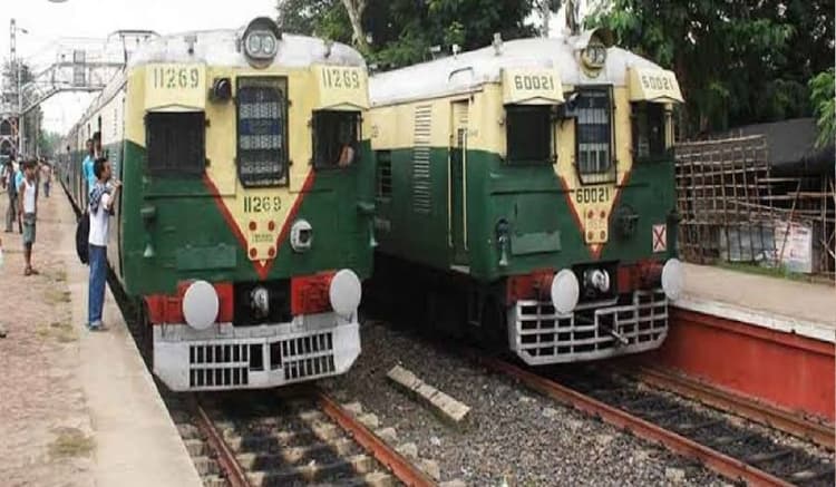 Indian Railway, IRCTC: रेलवे से करते हैं सफर तो परेशानी से बचने के लिए जान लें ये नियम, पढ़ें ये जरूरी खबर