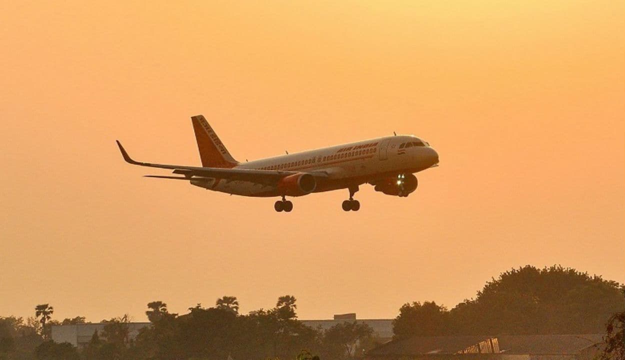 8 जनवरी से भारत-ब्रिटेन के बीच दोबारा शुरू होंगी उड़ानें, कोरोना के नए स्ट्रेन आने के बाद लगा था प्रतिबंध